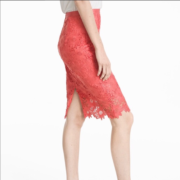 WHBM skirt. - Picture 3 of 12